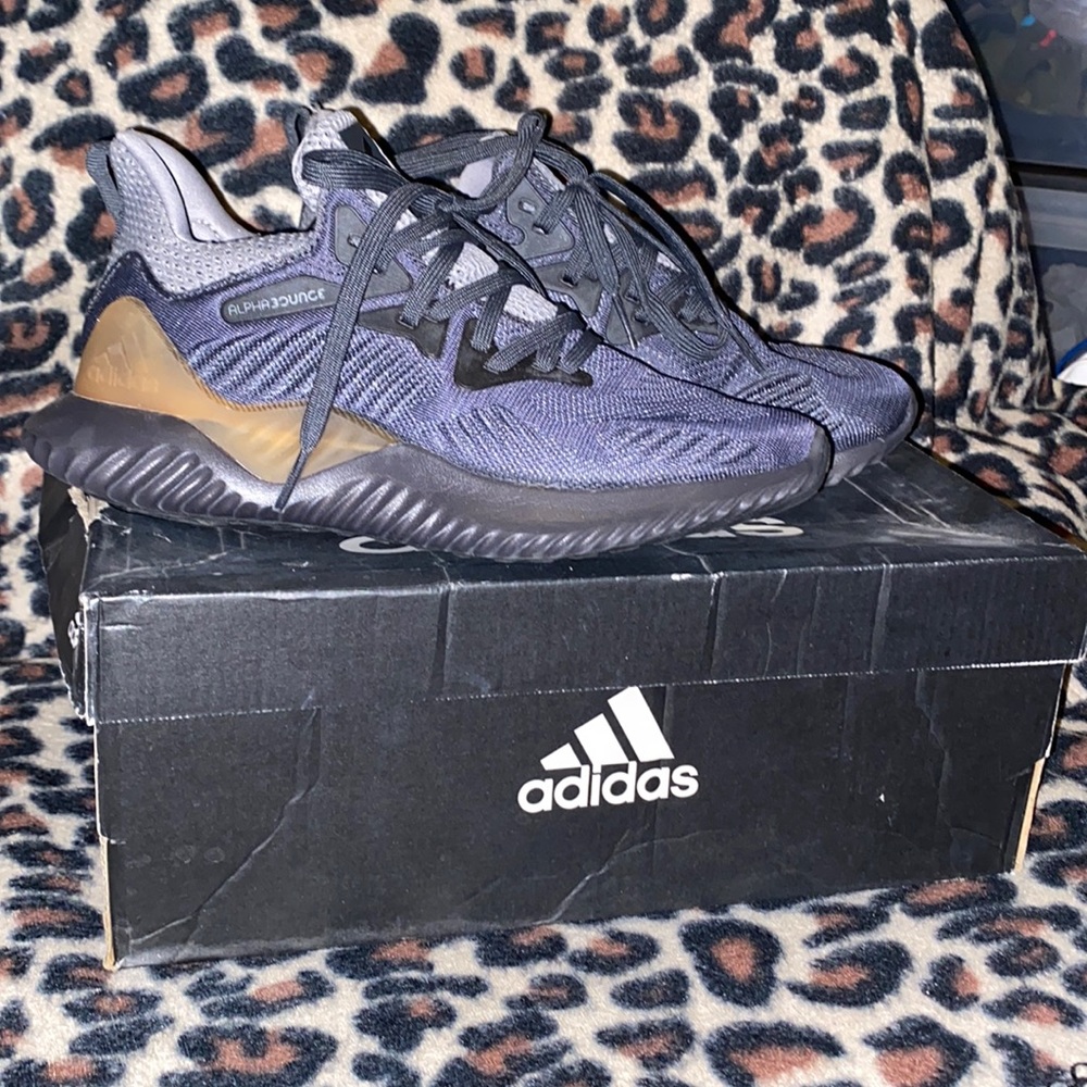 Adidas size 3.5